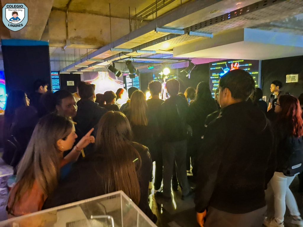 ๐๐ฎ๐๐ฌ๐ญ๐ซ๐จ๐ฌ ๐๐ฌ๐ญ๐ฎ๐๐ข๐๐ง๐ญ๐๐ฌ ๐๐ ๐ยฐ ๐ฒ ๐ยฐ ๐๐งฬ๐จ ๐ญ๐ฎ๐ฏ๐ข๐๐ซ๐จ๐ง ๐ฎ๐ง๐ ๐๐ฑ๐ฉ๐๐ซ๐ข๐๐ง๐๐ข๐ ๐ฎฬ๐ง๐ข๐๐ img 20251029 wa0053