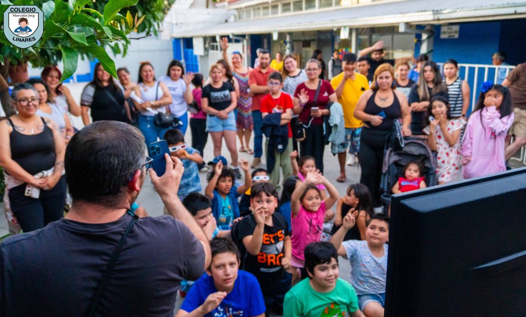 ๐๐ ๐ฅ๐ ๐๐ก๐๐ซ๐ฅ๐ ๐๐ฅ ๐๐๐ฅ๐๐ฌ๐๐จ๐ฉ๐ข๐จ: ๐๐ง๐ ๐๐ซ๐๐ง ๐๐จ๐๐ก๐ ๐๐ ๐๐ข๐๐ง๐๐ข๐ ๐ฒ ๐๐จ๐ฆ๐ฎ๐ง๐ข๐๐๐ 1