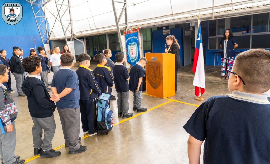 ๐๐ง ๐๐จ๐ฆ๐ข๐๐ง๐ณ๐จ ๐ฅ๐ฅ๐๐ง๐จ ๐๐ ๐ข๐ฅ๐ฎ๐ฌ๐ขรณ๐ง ๐ฒ ๐๐ฉ๐ซ๐๐ง๐๐ข๐ณ๐๐ฃ๐ 1