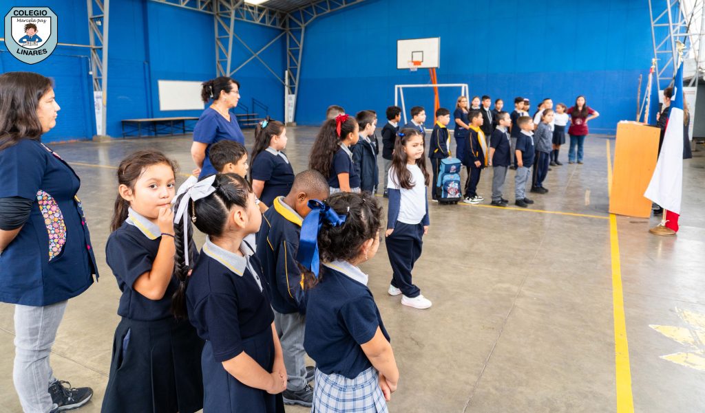 ๐๐ง ๐๐จ๐ฆ๐ข๐๐ง๐ณ๐จ ๐ฅ๐ฅ๐๐ง๐จ ๐๐ ๐ข๐ฅ๐ฎ๐ฌ๐ขรณ๐ง ๐ฒ ๐๐ฉ๐ซ๐๐ง๐๐ข๐ณ๐๐ฃ๐ dsc04322